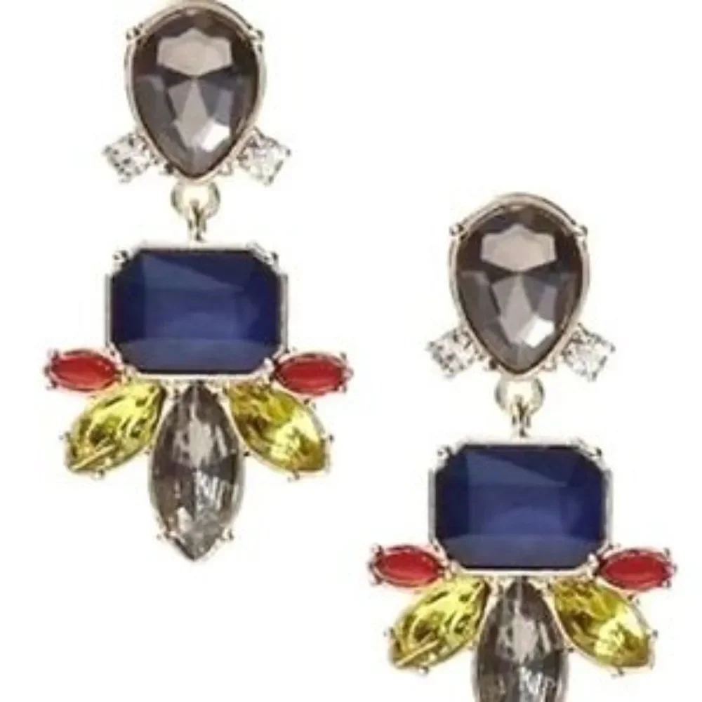LIVE POSH SHOW SEPT 4 7:30 PM DESIGNER JEWELS $5 LIKE THIS LISTING TO BE NOTIFY